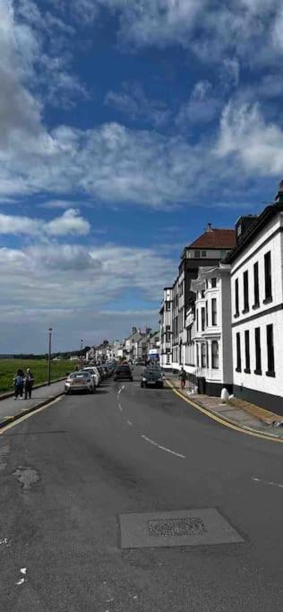 Quay Cottage Parkgate  ภายนอก รูปภาพ
