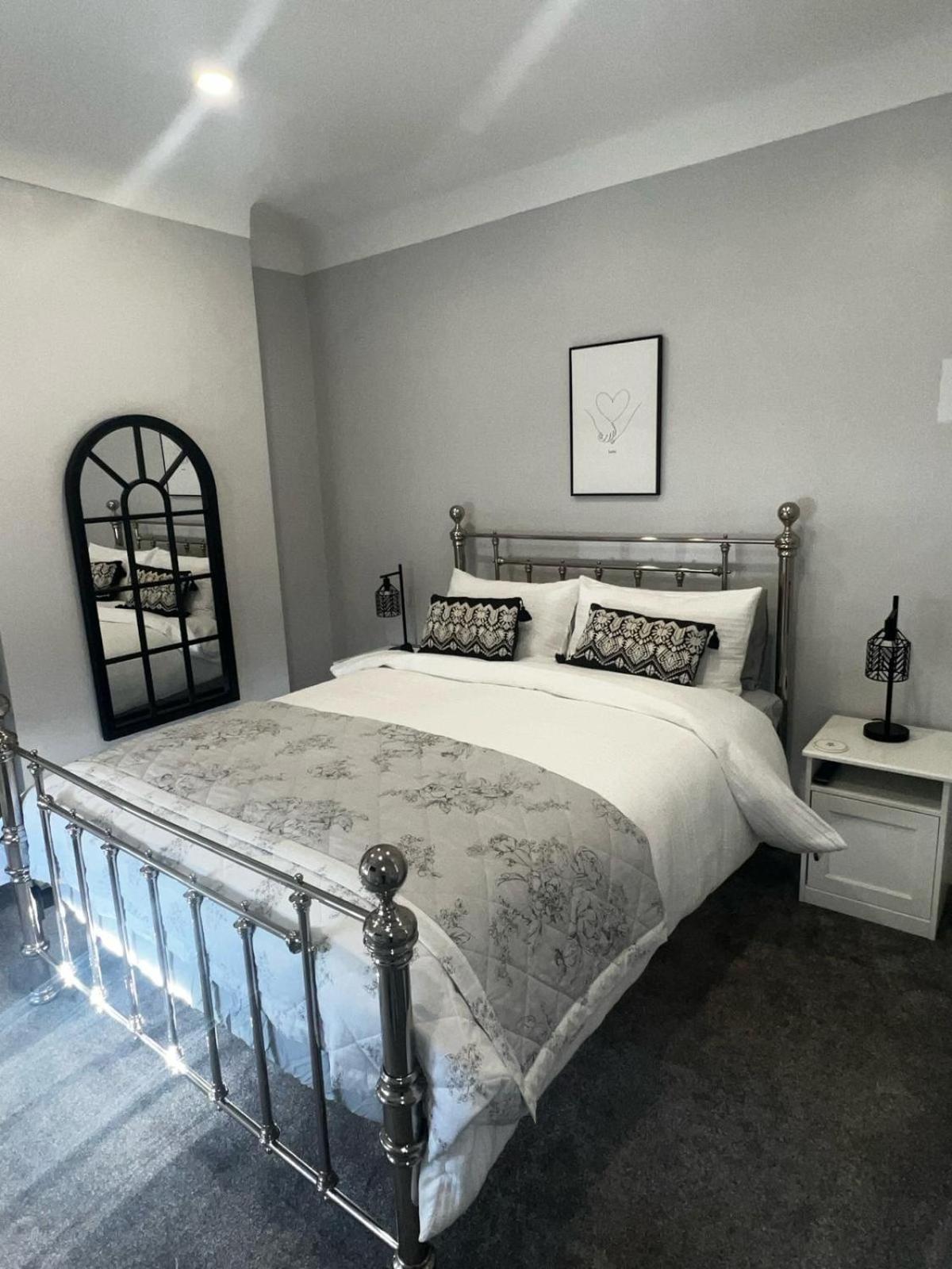 Quay Cottage Parkgate  ภายนอก รูปภาพ